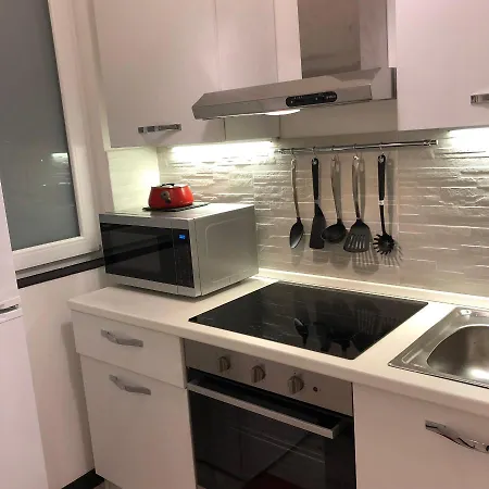 La Casa Di Gio Golf Tennis E Parcheggio Privato Daire Rapallo