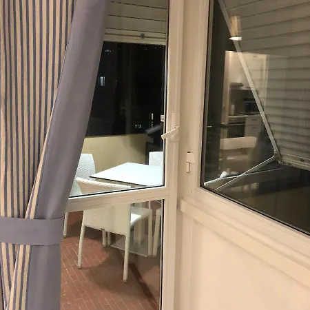 La Casa Di Gio Golf Tennis E Parcheggio Privato Daire *