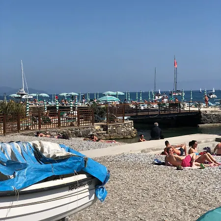 La Casa Di Gio Golf Tennis E Parcheggio Privato Rapallo