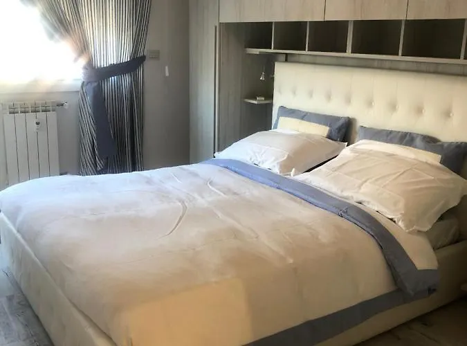 La Casa Di Gio Golf Tennis E Parcheggio Privato Apartamento